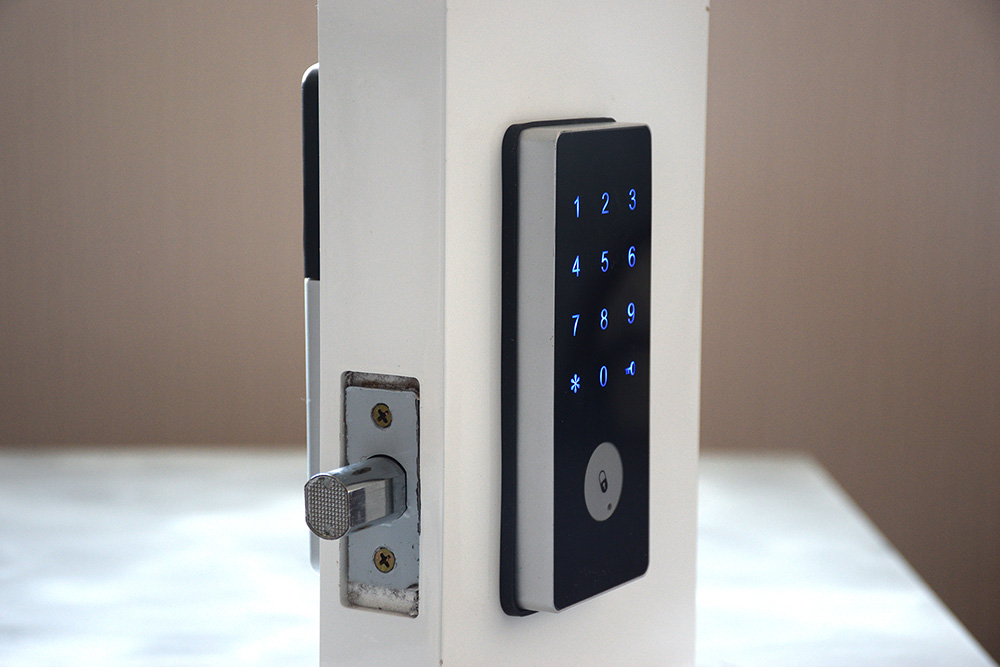 Automatic Smart Bluetooth Door Lock YFB112 Company